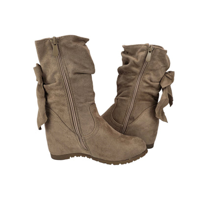 Pasarela concept women's hidden interior wedge ankle boots khaki color suede boot wrinkled shaft back bow side zipper fashion casual comfort