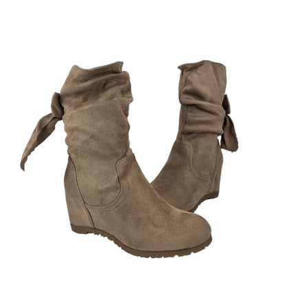 Pasarela concept women's hidden interior wedge ankle boots khaki color suede boot wrinkled shaft back bow side zipper fashion casual comfort