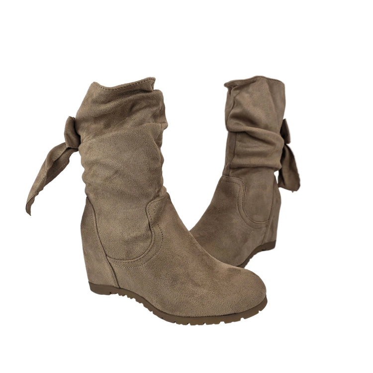 Pasarela concept women's hidden interior wedge ankle boots khaki color suede boot wrinkled shaft back bow side zipper fashion casual comfort
