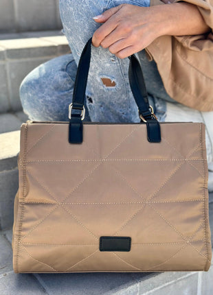 Borsa shopper quadrata a impulsi |   4 colori |   Design moderno e funzionale |   Ampio spazio di archiviazione