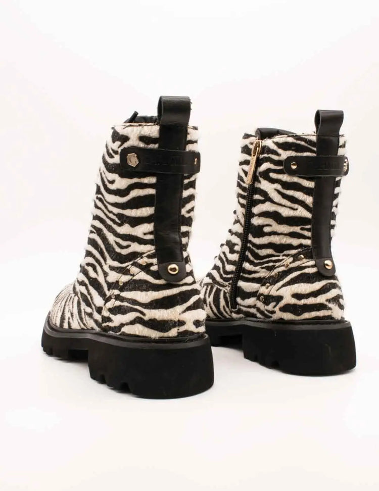 Carmela ankle boot 162665-02 zebra for women