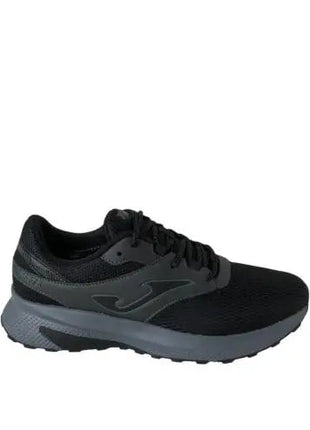 Joma Meta Men Black: Men's running shoes with exceptional comfort, breathable mesh design, and a versatile black color perfect for daily wear. PlatiNum