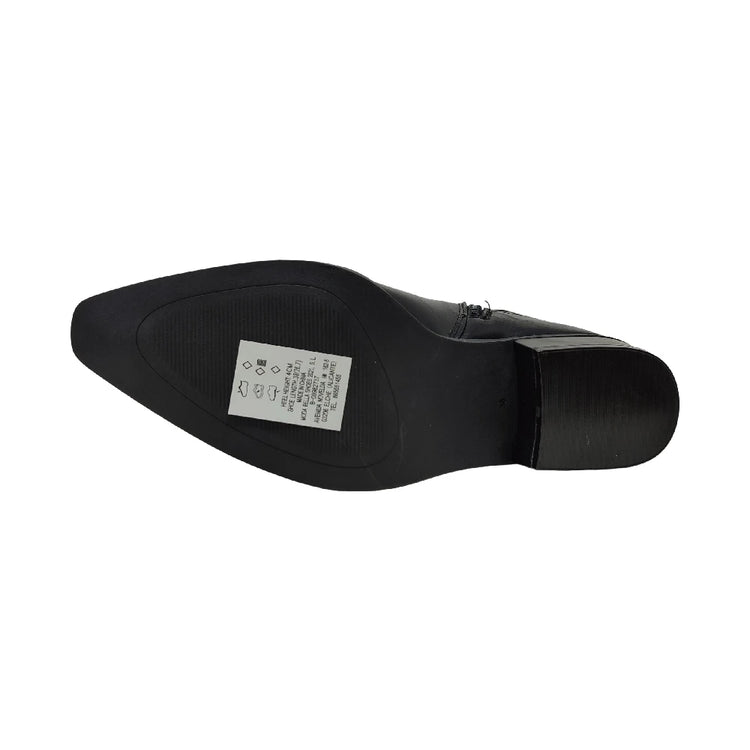 Women's high top country boots – fine toe & comfortable heel. Hd brand.