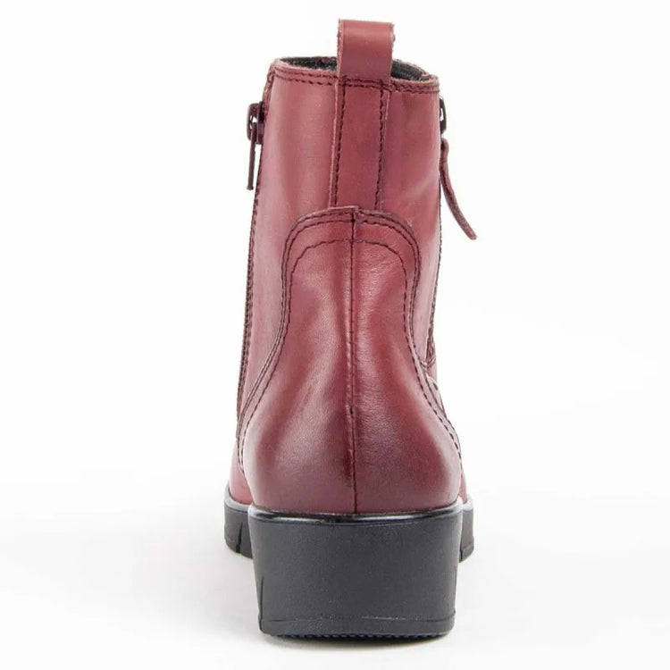 Casual leather ankle boot for women. Butterfly bottilina3 99470