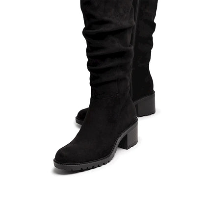 Women's boot brand mustang model 56246 color thyla black