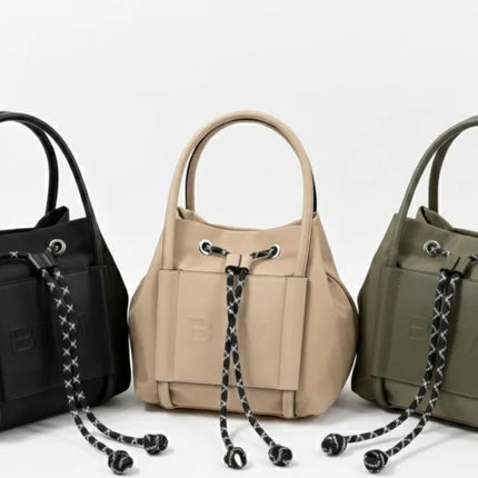 Borsa in Nylon BIM - Borsa a Secchiello da Donna con Chiusura a Coulisse - Elegante Borsa a Spalla con Tracolla Sportiva Rimovibile - Design Trendy Senza Marchio con Logo in Rilievo