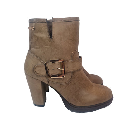 Xti hoyvoy women's high heel ankle boots taupe color casual ankle boot vegan aged synthetic leather golden buckle platform track heel 9.5 cm comfort