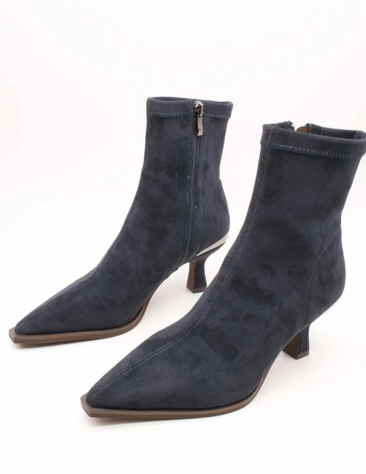 Alma en pena ankle boot i260353 siena navy for women