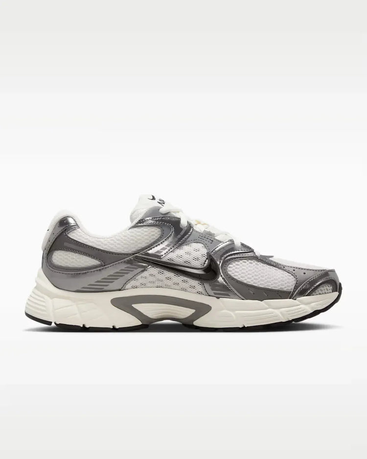 Nike v5 rnr white/silver sneaker - men's casual shoes - retrorunning - hj5228 009