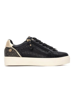 Sneakers Xti 144371 Women's Black Shoes, comfortable lace-up sneakers with a flat platform sole, ideal for casual and outdoor wear, featuring a versatile design for women.