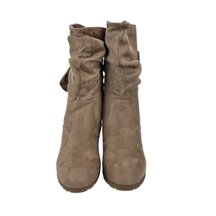 Pasarela concept women's hidden interior wedge ankle boots khaki color suede boot wrinkled shaft back bow side zipper fashion casual comfort