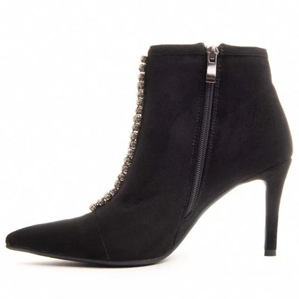 Comfortable ankle boot for women. Montevita pedrerint 84652