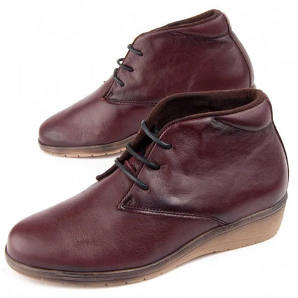 Leather ankle boot with wedge for women. Akila leather polish 104902