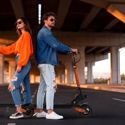 Monopattino Elettrico SUMEIDE LIT-Z1 – Motore 800W, Batteria 48V 15.6Ah, Freni a Disco, Design Pieghevole – Arancione