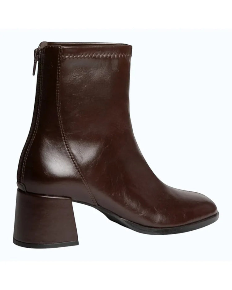 Corina retro ankle boot with zipper heel 11822