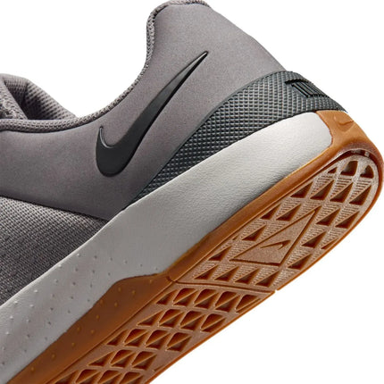 Nike mc trainer 4 gray sneaker - men's training shoes - im3575-004