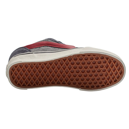 Vans Knu Skool Sneakers for Men and Women VN000D22BGG1, featuring water-repellent velour leather, cushioned tongue, thick sole, and a stylish 90s retro design, perfect for urban skaters and rainy days. PlatiNum