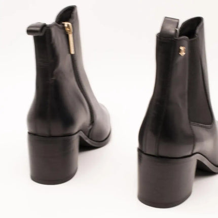 Carmela ankle boot 162715-02 black for women