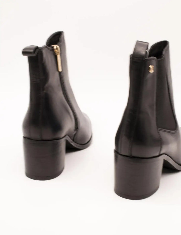 Carmela ankle boot 162715-02 black for women