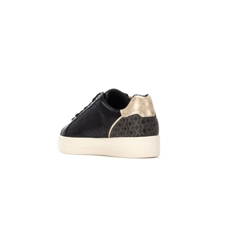 Sneakers Xti 144371 Women's Black Shoes, comfortable lace-up sneakers with a flat platform sole, ideal for casual and outdoor wear, featuring a versatile design for women.