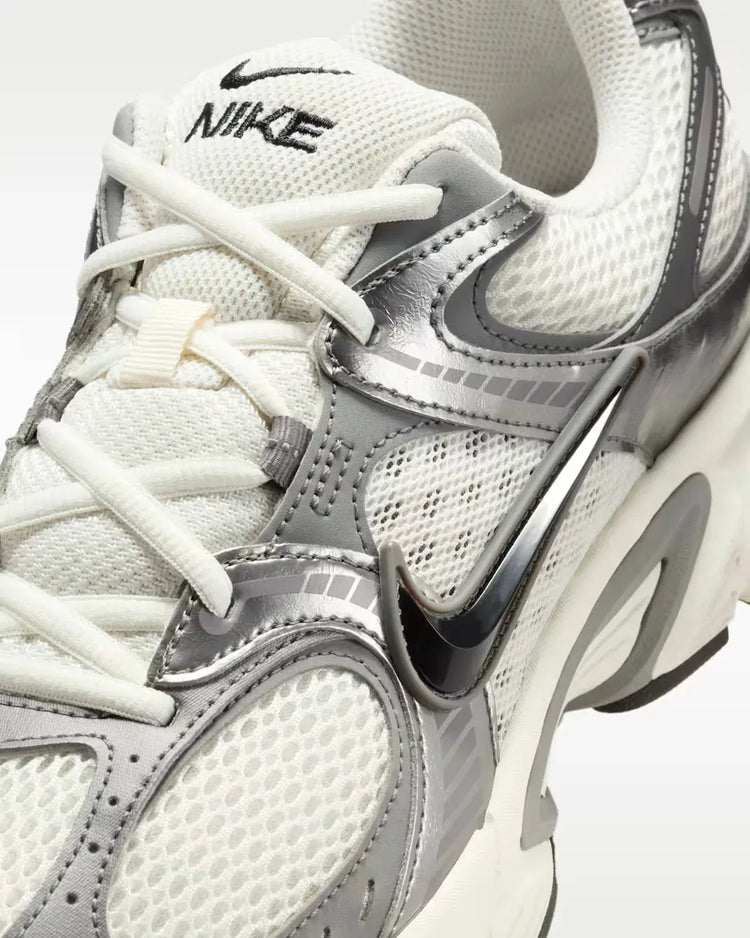 Nike v5 rnr white/silver sneaker - men's casual shoes - retrorunning - hj5228 009