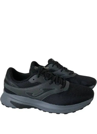Joma Meta Men Black: Men's running shoes with exceptional comfort, breathable mesh design, and a versatile black color perfect for daily wear. PlatiNum