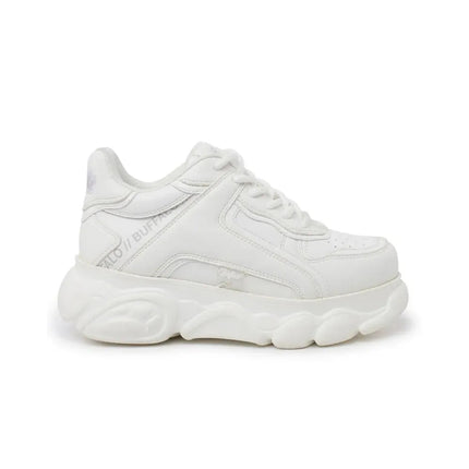 Buffalo CLD ECHO VEGAN Sneakers White for Women, featuring a comfortable flat platform sole, perfect for casual and outdoor wear, ideal as versatile footwear for spring and autumn. PlatiNum
