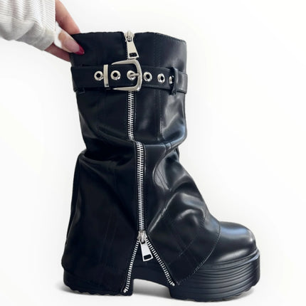 Kendall romanciaga platform women's boots y2k style with side and interior zipper, autumn winter fashion trend, buckle adjustment,