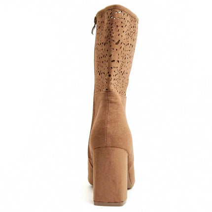 Casual heel boot for women. Montevita bereta 93535
