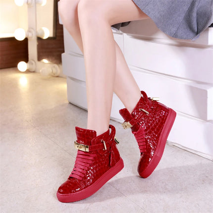 Women’s Genuine Cow Leather Flat Ankle Boots Stone Pattern Black High with Lace Sneakers Designer With Lock Luxury Brands Shoes