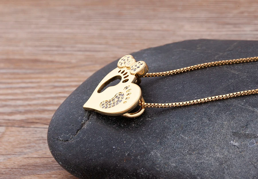 Nidin moda di lusso con zirconi cubici ciondolo a forma di cuore da donna placcato in oro collana a catena di alta qualità regalo per feste di gioielli scintillanti