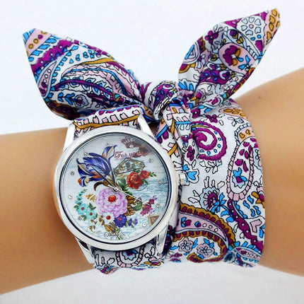 Shsby Nuovo orologio da polso in stoffa da donna Orologio da donna alla moda Orologio al quarzo argento di alta qualità Orologio da ragazza dolce Orologio in tessuto platinumshop