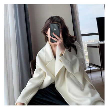 White Woolen Coat Women Autumn And Winter High-End Fashion Temperament Long Thick Blended Wool Windbreaker Female Jacket Belt 99