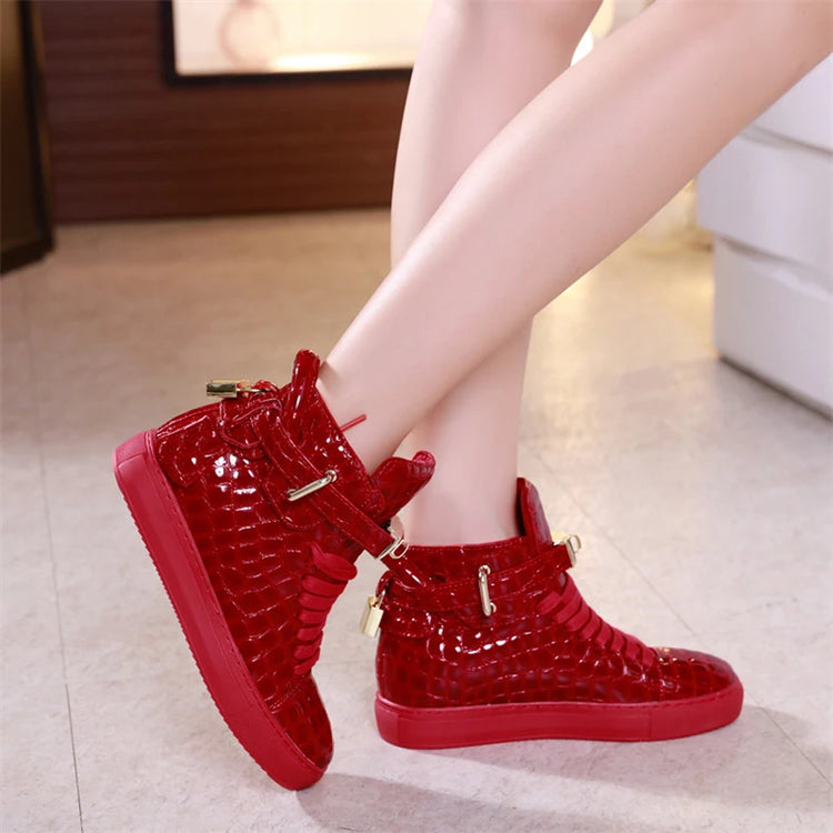 Women’s Genuine Cow Leather Flat Ankle Boots Stone Pattern Black High with Lace Sneakers Designer With Lock Luxury Brands Shoes