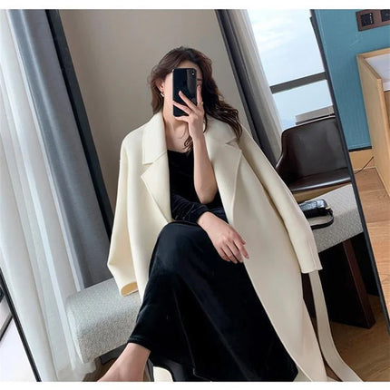 White Woolen Coat Women Autumn And Winter High-End Fashion Temperament Long Thick Blended Wool Windbreaker Female Jacket Belt 99