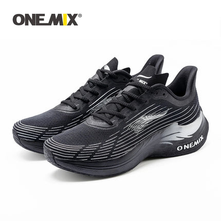 ONEMIX Scarpe da corsa per uomo Scarpe sportive traspiranti da corsa Casual Soft New Trend Outdoor Sneakers da passeggio antiscivolo da uomo PlatiNum