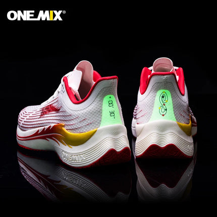 ONEMIX Scarpe da corsa per uomo Scarpe sportive traspiranti da corsa Casual Soft New Trend Outdoor Sneakers da passeggio antiscivolo da uomo PlatiNum