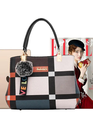 Elegant Designer Handbags Women Bags Messenger PU Leather Crossbody Bags Hairball tassen Girls Shoulder Bag Top-hand Tote Bag PlatiNum