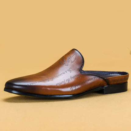 Pantofole da uomo di lusso italiane Mocassini in vera pelle Mocassini da uomo Casual Scarpe da uomo antiscivolo Moda estiva Mezze scarpe da uomo