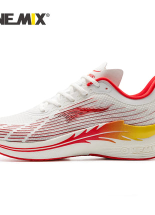 ONEMIX Scarpe da corsa da uomo per uomo Scarpe da passeggio per atletica leggera in mesh traspirante Scarpe da ginnastica da donna leggere rosse Scarpe da ginnastica sportive da uomo PlatiNum