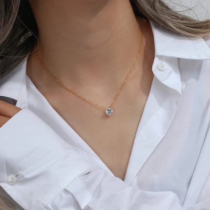E.B.belle  Stainless Steel PVD Plated 3A Zircon Stone Crown Pendant Necklace Ladies Minimalist Weddng Party Crystal Necklace PlatiNum