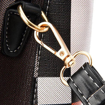 Elegant Designer Handbags Women Bags Messenger PU Leather Crossbody Bags Hairball tassen Girls Shoulder Bag Top-hand Tote Bag PlatiNum