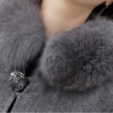 Elegant Women Winter Coats Batwing Fluffy Sleeve Cape Jacket Lady Woolen Overcoat Cape Fox Fur Collar Warm Ponchos Feminino