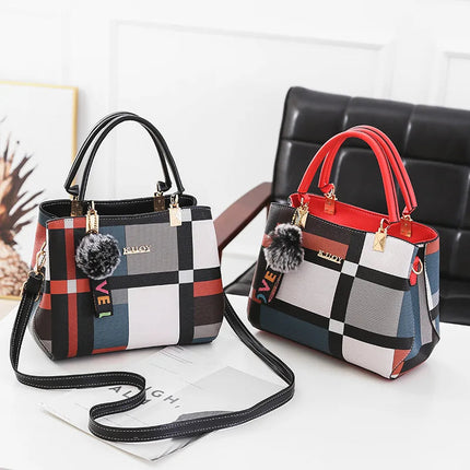 Elegant Designer Handbags Women Bags Messenger PU Leather Crossbody Bags Hairball tassen Girls Shoulder Bag Top-hand Tote Bag PlatiNum