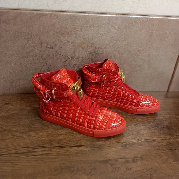 Luxury Designer Men Crocodile Pattern High Top Sneakers Glossy Patent Leather Gold Buckle Lace-up Casual Street Shoes Footwear