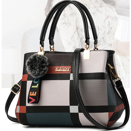 Elegant Designer Handbags Women Bags Messenger PU Leather Crossbody Bags Hairball tassen Girls Shoulder Bag Top-hand Tote Bag PlatiNum