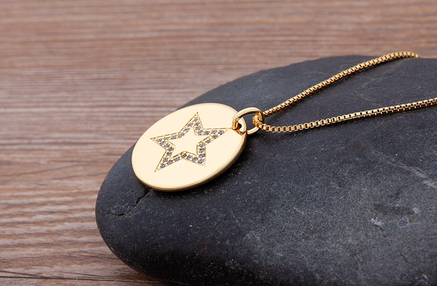 Nidin moda di lusso con zirconi cubici ciondolo a forma di cuore da donna placcato in oro collana a catena di alta qualità regalo per feste di gioielli scintillanti