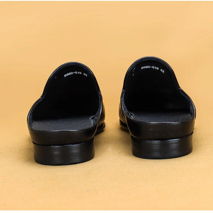 Pantofole da uomo di lusso italiane Mocassini in vera pelle Mocassini da uomo Casual Scarpe da uomo antiscivolo Moda estiva Mezze scarpe da uomo
