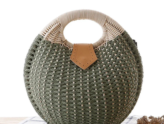 Women's Handmade Round Woven Natural Rattan Handbag Shoulder Bag Summer Beach Bag with Casual Bohemia Women's Clutch