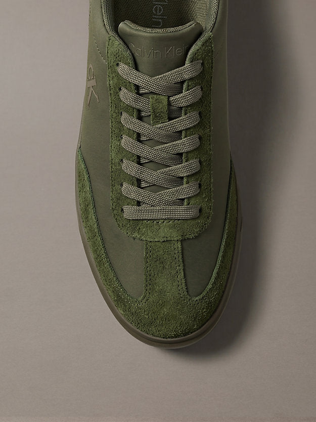 sneakers signature in mix di camoscio con logo olive night/rocky brown da uomini calvin klein